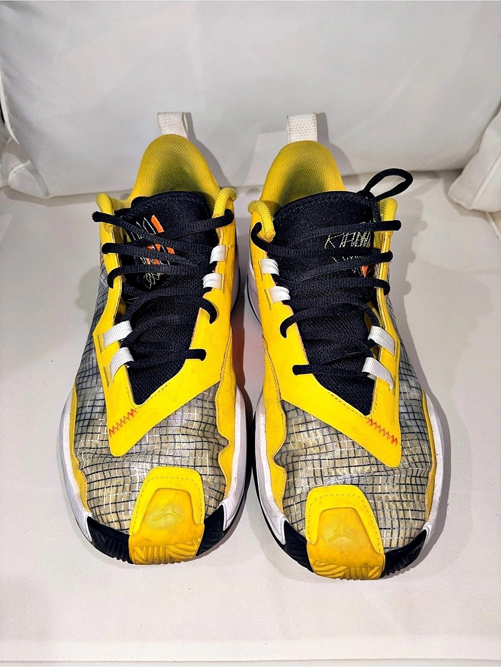 Jordan Men's Sneakers Yellow Black US 10.5 Like New